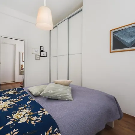 Nina Apartment Porec
